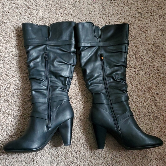 Women's Black knee high Boots size 10M - Picture 2 of 7
